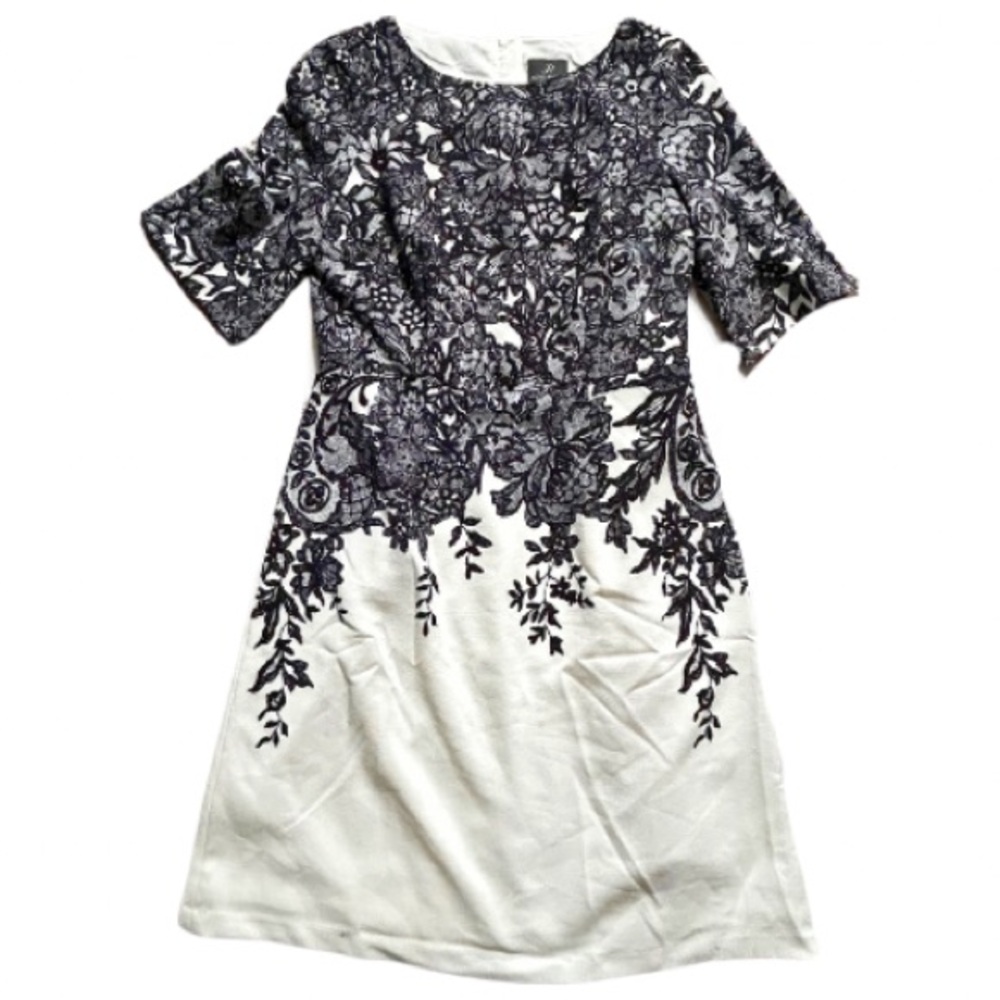 Adrianna Papell ModCloth black and white lace print gold zip dress size 8